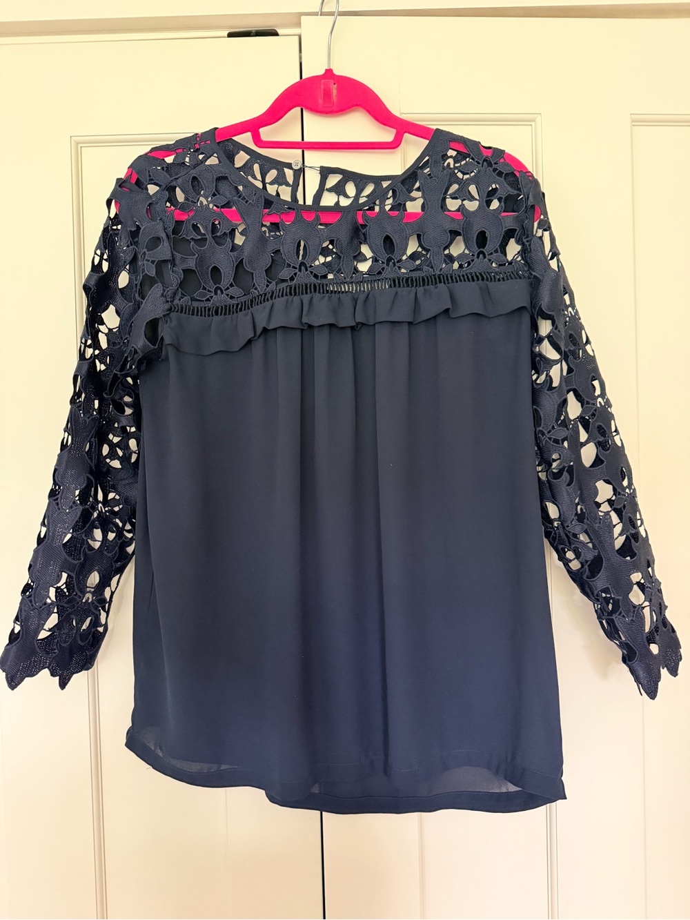 LOFT Women's Navy Lace Sleeve Blouse